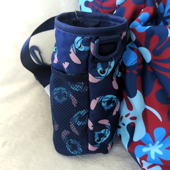 BIOWORLD x DISNEY | Adorable Lilo & Stitch Floral🌸Travel Tote ~ 3-Piece Set - Picture 4 of 10
